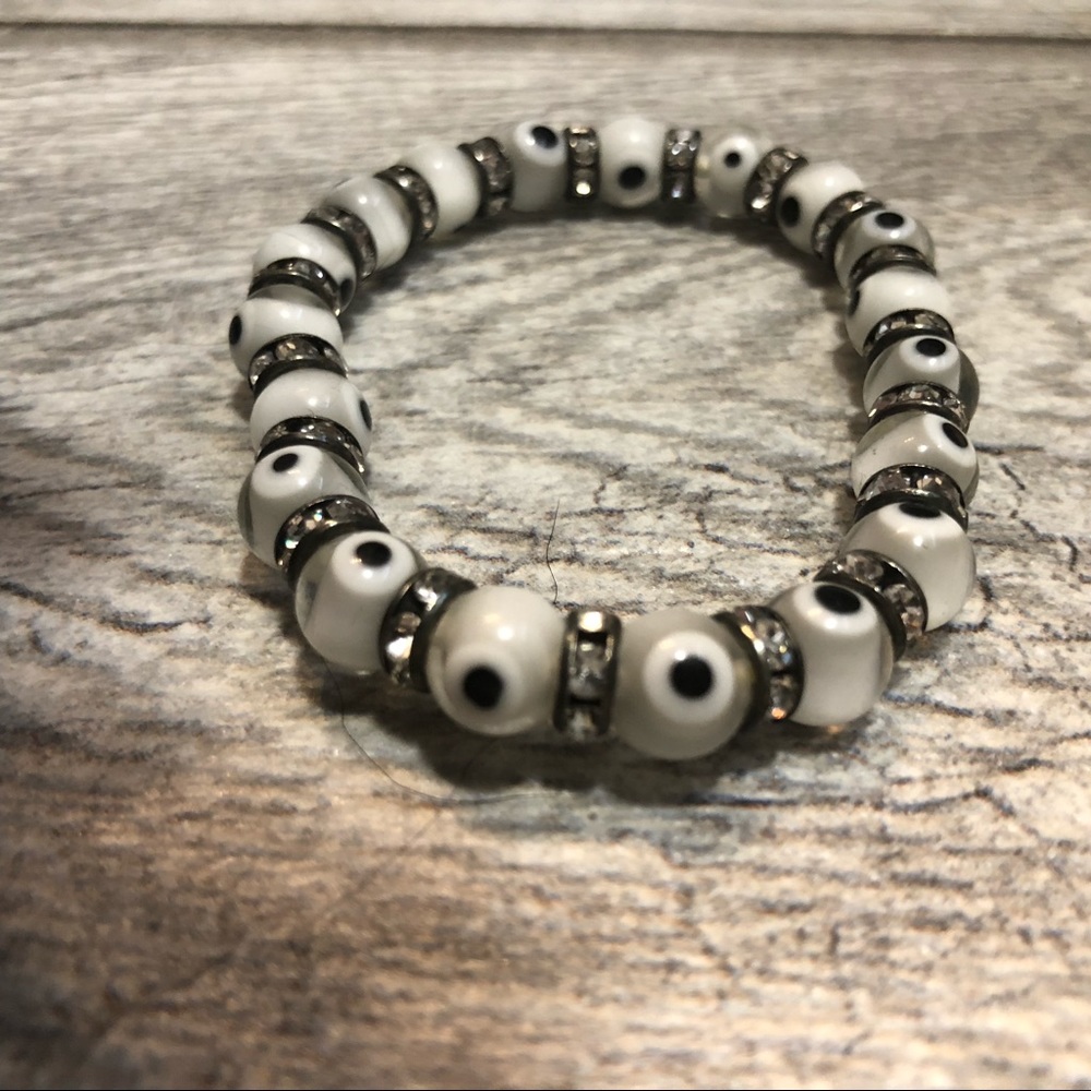 Black & white evil eye stretch bracelet